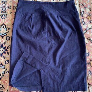 iZ Byer California Size M Petite Navy Pin Knee Length Pencil Skirt Slit